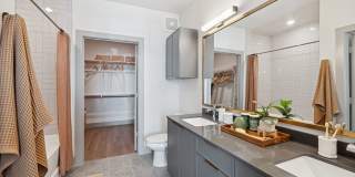 Heights at 1520 Apartments Gallery 7