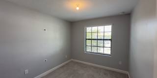 Stylish 3-Bed, 3-Bath Townhouse Oasis in Riviera Beach Gallery 16