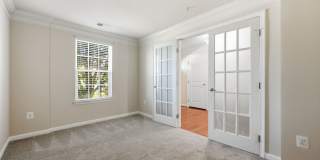 Large Townhome in Wormans Mill! Gallery 5