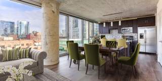 Gateway West Loop Gallery 8