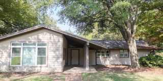 Charming 3 Bedroom with New Renovations in Clemson, SC! Charming 3 Bedroom with New Renovations in Clemson, SC! Gallery 7