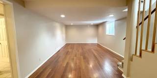 1201 East 5600 South Gallery 28