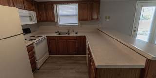 3 bedroom duplex in Southern Columbia. Gallery 11