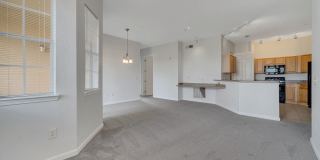 Beautiful 3/2 Condo in Davenport! Water and basic internet included! Gallery 11