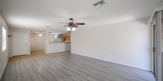 16034 W Winchcomb Drive Gallery 8