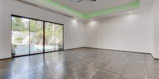 628 Edgebrook Drive Gallery 7