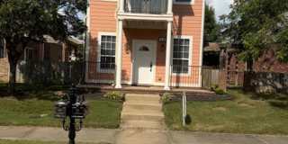 Nice home in west Fayetteville Gallery 1