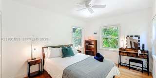 1419 NE 4th Ct Gallery 19