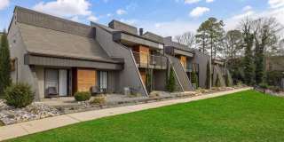 Lofts at North Hills Gallery 36