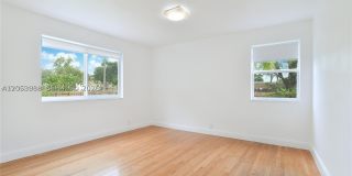 920 N 26th Ave Gallery 14