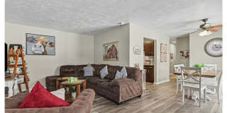 Beautiful Fully Furnished 2 Bedroom in Hummelstown. Minutes from Hershey. Gallery 1