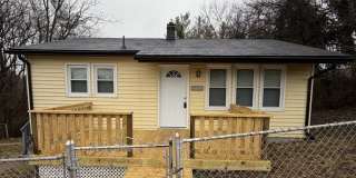 1810 Laurel Street Gallery 1