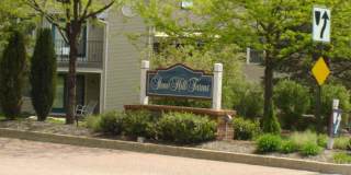 Spacious 2 Bedroom Condo in Wyomissing with garage! Gallery 1
