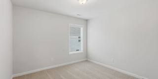2206 Chant St Gallery 38