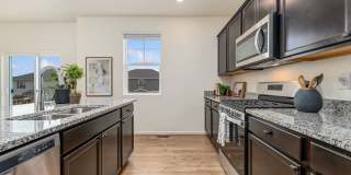 6818 Gateway Crossing Street Gallery 14