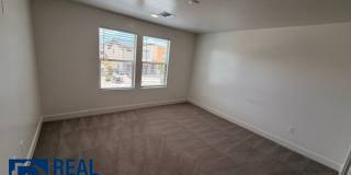 Townhome in South Desert Gallery 9