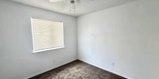 12501 SOMBRA FUERTE Drive Gallery 17