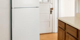 1478-80 W Byron St Gallery 22