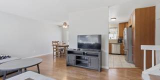 3 bed 2 1/2 bath Tri-level near Downtown Castle Rock! Gallery 7