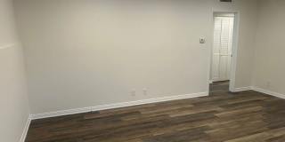3459 Montrose Ave Gallery 14