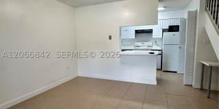 17515 NW 67th Ct Gallery 23
