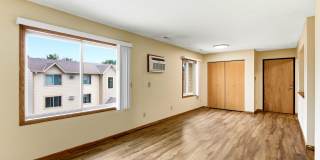 13304 Parkwood Dr # 203 Gallery 9