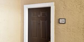 One bedroom one bathroom condo in Palmer Ranch Gallery 5