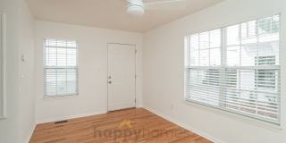 The Urban Retreat: Modern 3/1.5 Near Everything You Love Gallery 10