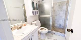 6395 Bay Club Dr Gallery 13