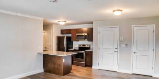 Hudson Square Gallery 12