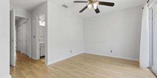 6375 Riverwalk Lane Gallery 22