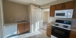 2BD Garden-Level Home | Off-Street Parking Gallery 10
