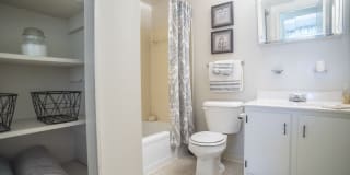 Hunt Club Apartments Gallery 11