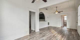 1913 W LEMON STREET Gallery 13