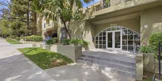Highland Park 2 Bed / 2 Bath Condo with Resort-Style Amenities Gallery 1