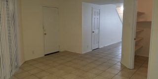 3 Bedroom Home in Gated Community ***Medical Center*** Gallery 4
