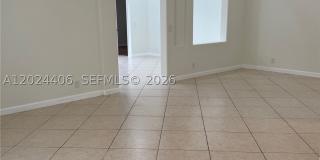 12400 NW 78th Mnr Gallery 8
