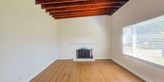 Charming 2-Bedroom Retreat in La Crescenta – Available Now! Gallery 5