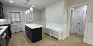 332 Robbins Street Gallery 3