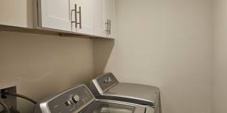 301 Esplanade Gallery 12