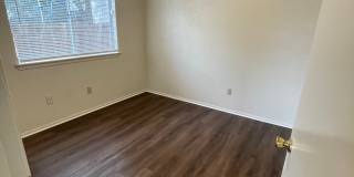 7603 Woodstone Cove - B Gallery 17