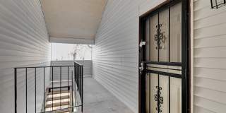 1639 CARRIAGE HOUSE Terrace 1639 CARRIAGE HOUSE Terrace Gallery 3