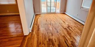 1912 Montgomery Street Gallery 18