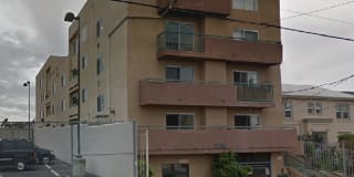 2796 W Francis Ave Gallery 1