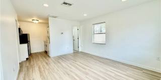 4241 Tarpon Ave Gallery 4