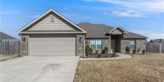 2220 Hunter Drive Gallery 1