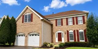 43520 LUCKETTS BRIDGE Circle Gallery 1