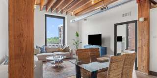 Peper Lofts Gallery 22