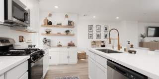 Newer townhome in the NW Gallery 17