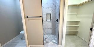 Beautiful 3 Bedroom Home on Desert Lakes Golf Course! Gallery 37